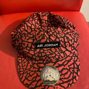 AUTHENTIC MICHAEL JORDAN AIR ADJUSTABLE HAT/CAP